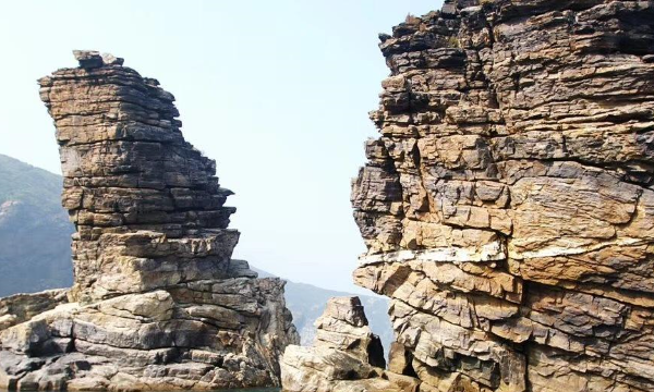 蛇岛在哪里,蛇岛在哪里有多少蛇有多么大的蛇图2