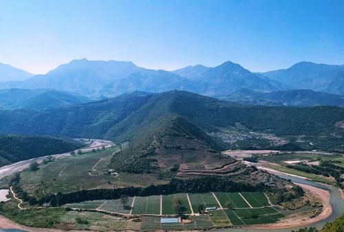 哀牢山在哪里,哀牢山在哪里图2