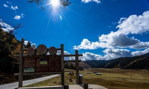 香格里拉在哪里,香格里拉在哪个国家和城市图1