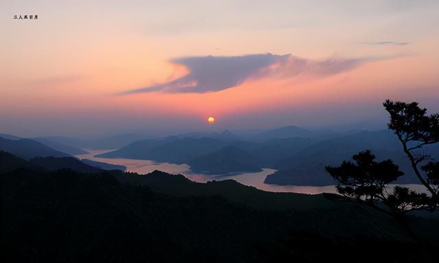 营口在哪里看日出最佳,鲅鱼圈墩台山可以看见日出图3