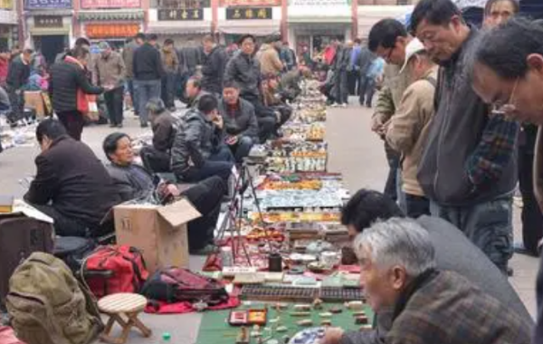 杭州古玩市场在哪里,杭州哪里有古董交易市场图2